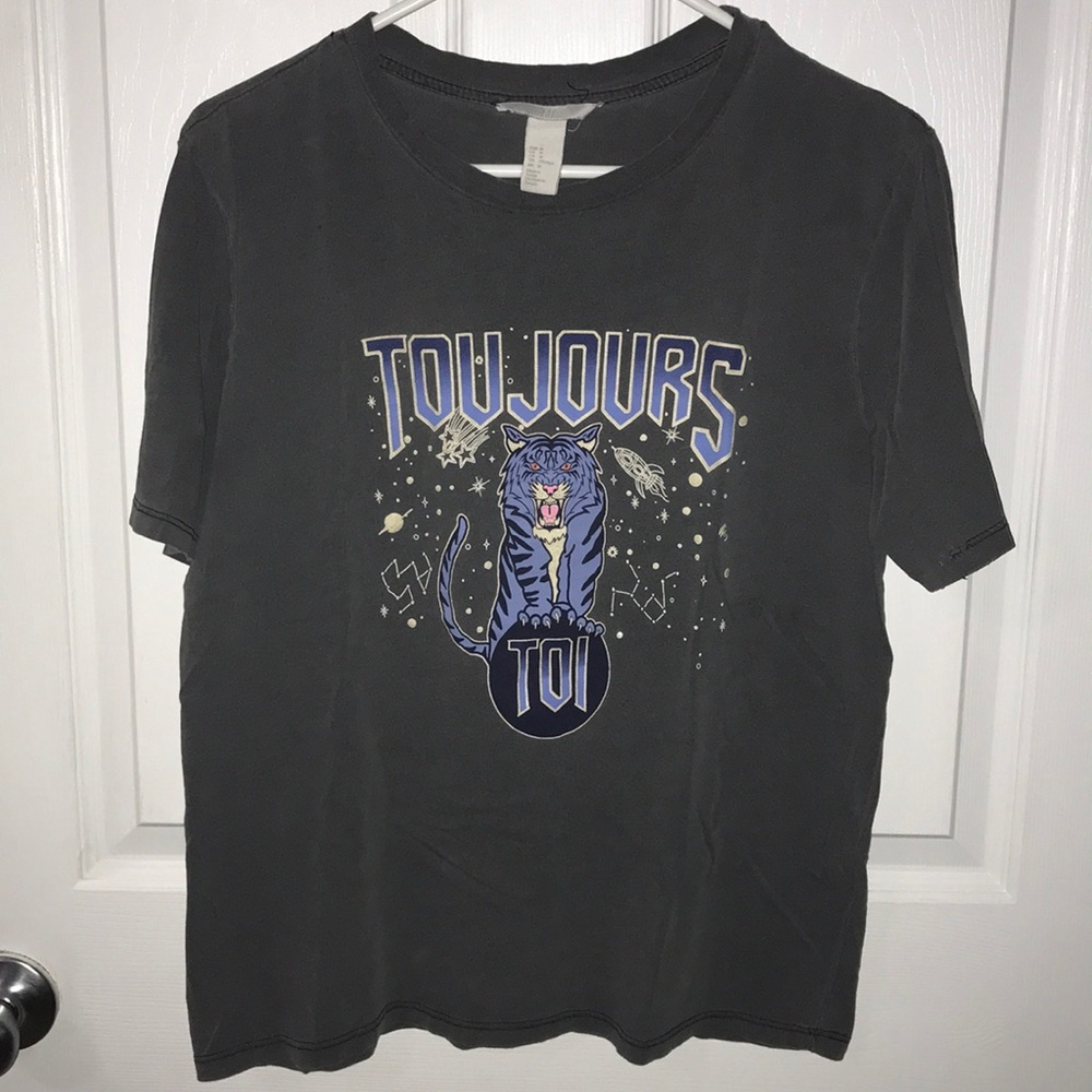 Grey Graphic Tee
